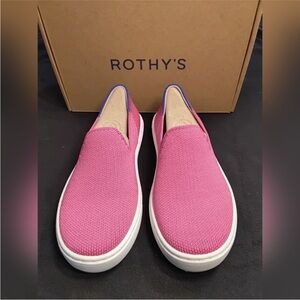 Rothy’s The Kids Sneaker in Bubblegum